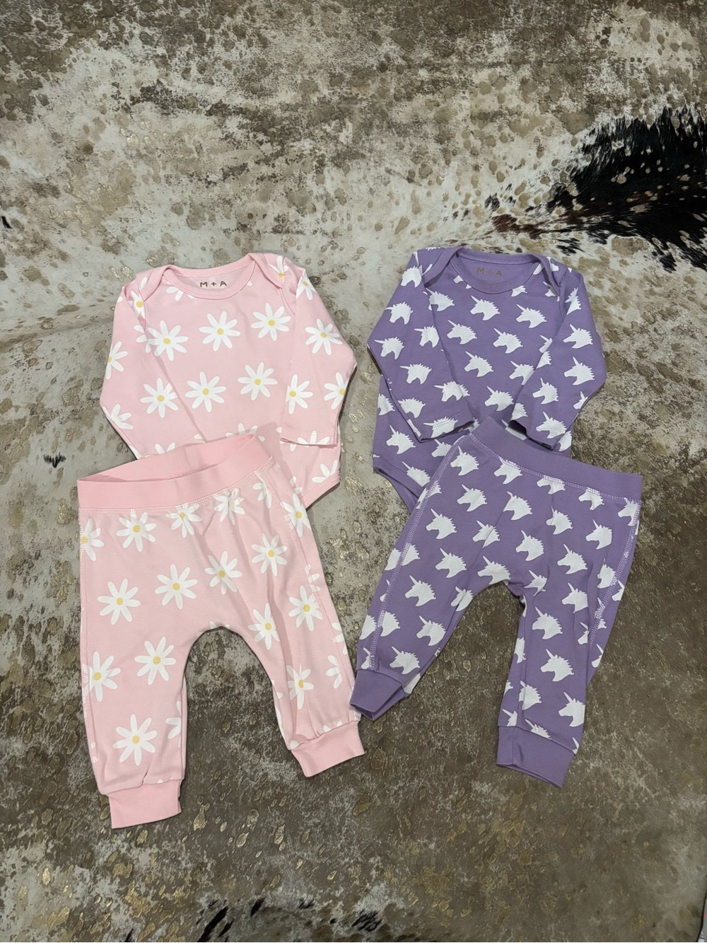 Girls Daisy & Dino Cotton Lounge Set - Pink & Purple